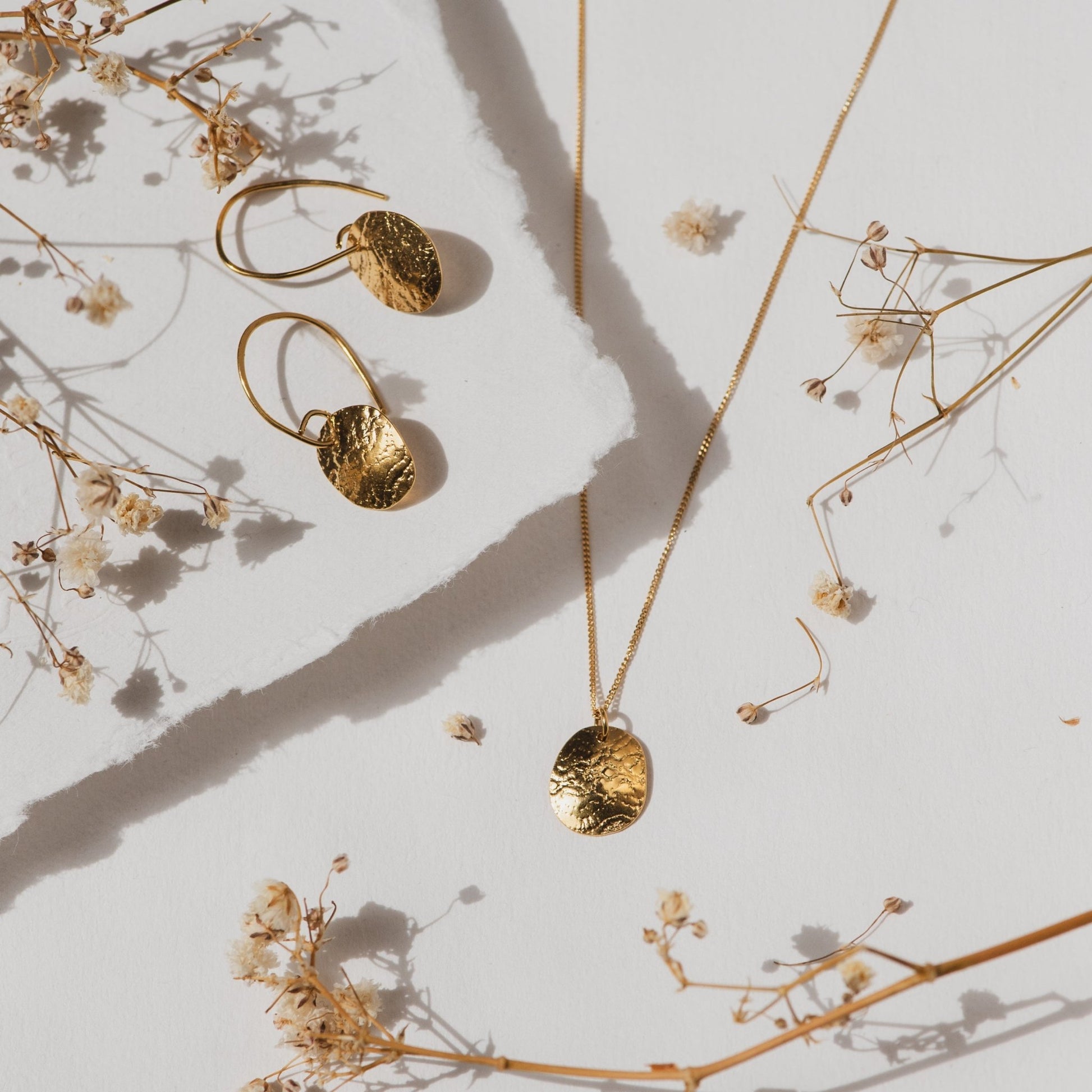 Nottingham lace petal necklace - The Studio at Wirksworth