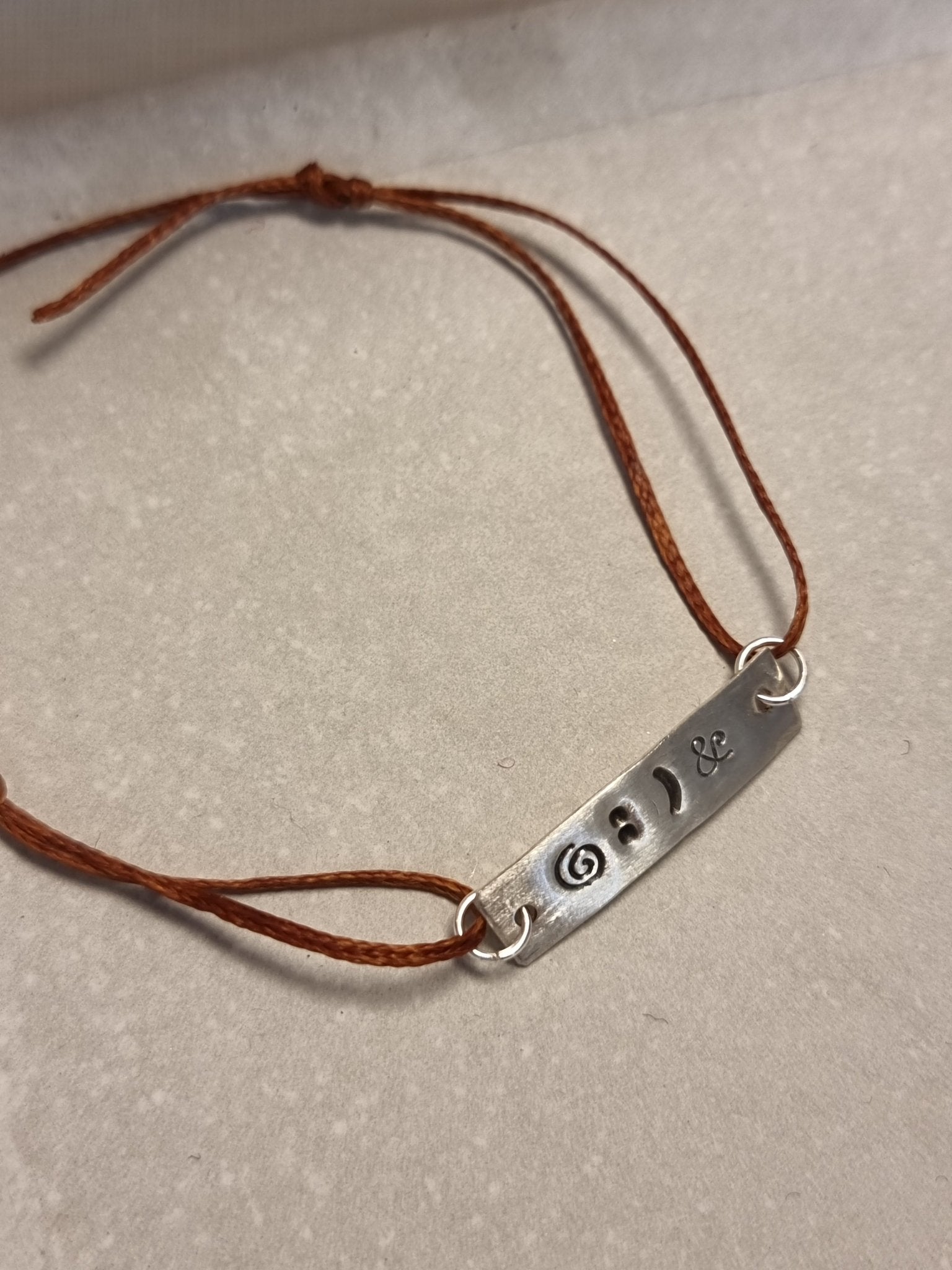 Family fun at The Studio - adult and child workshop - make an adjustable bracelet - 15th August and 30th October - The Studio at Wirksworth