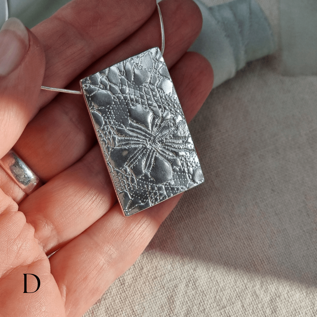 Flat lace pendant - The Studio at Wirksworth